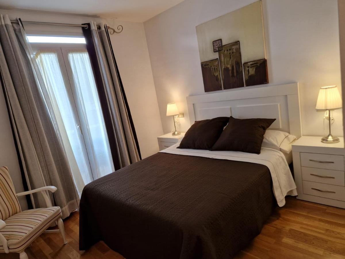 Apartamento Torres บาเลนเซีย ภายนอก รูปภาพ